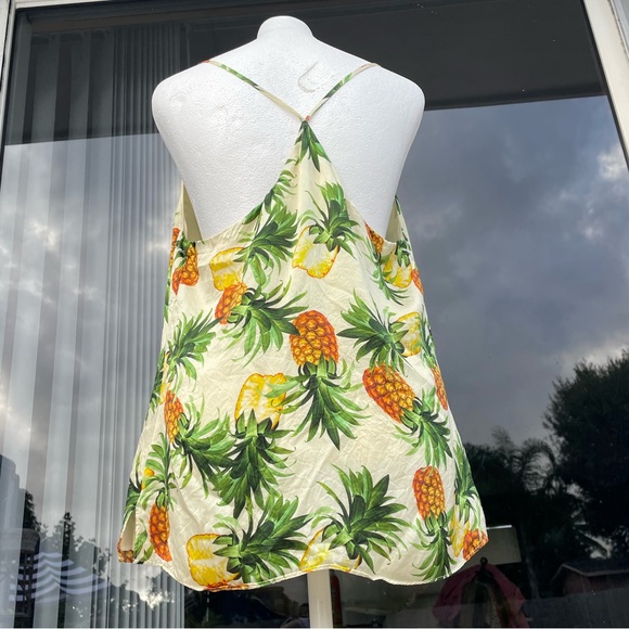 L’Agence Kylee Racerback Tank in Pineapple Size Medium - Picture 10 of 16